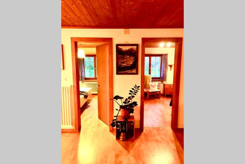 Ferienwohnung Uf Z'Enisch Klosters Esterno foto