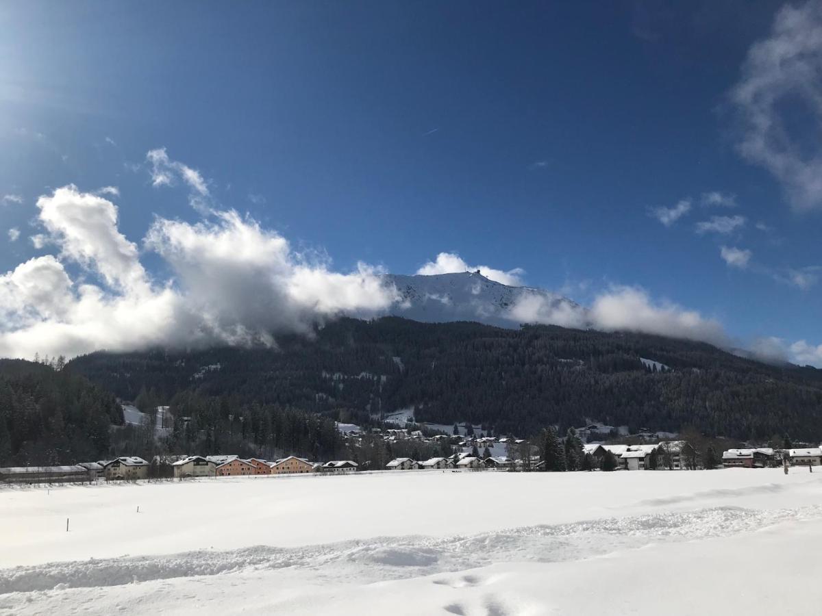 Ferienwohnung Uf Z'Enisch Klosters Esterno foto